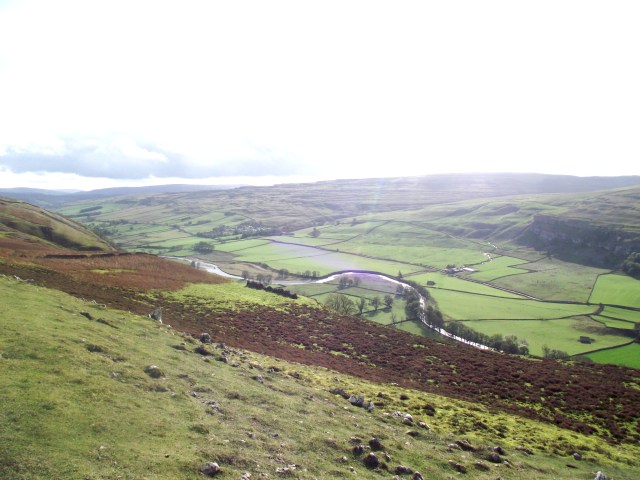 Looking south down Littondale and the River Skirfare