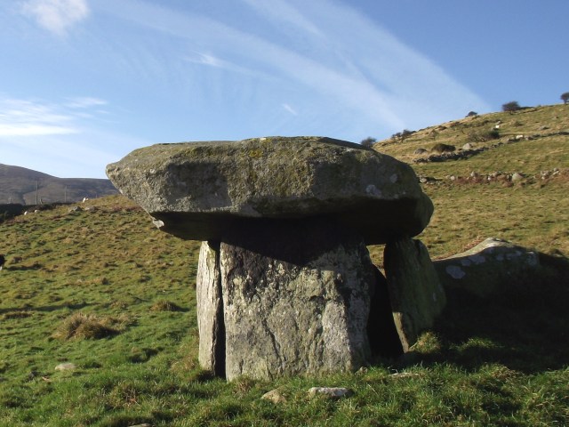 Maen y Bardd tomb, near Tal y Fan in the Northern Carneddau