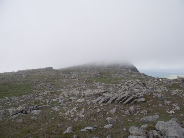 Looking towards the summit of Aran Fawddwy, with the mist coming down