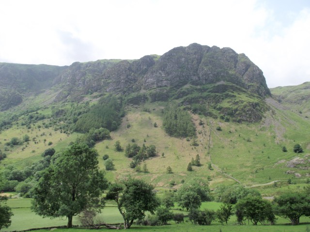The cliffs of Craig Cywarch