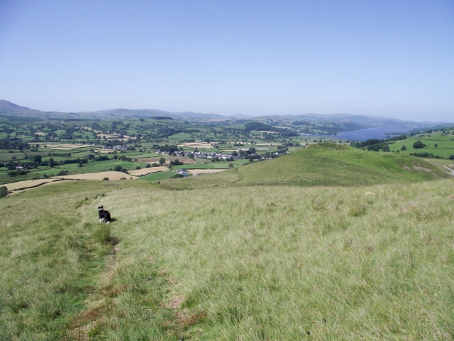 Nearly finished – the low part of the ridge looking towards the village of Llanuwchllyn