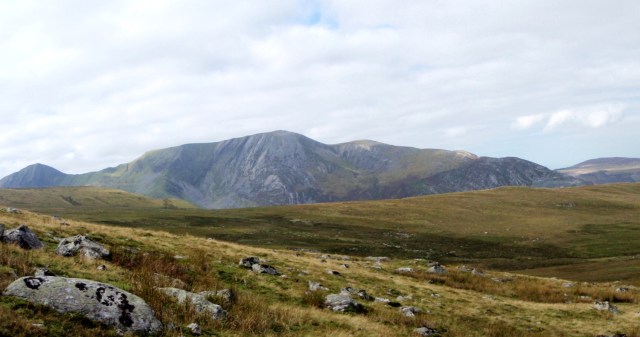 …. and the view southwest to the mountains of the Glyderau