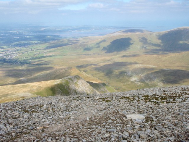 One last look back along the route of ascent from the summit of Carnedd Dafydd ….