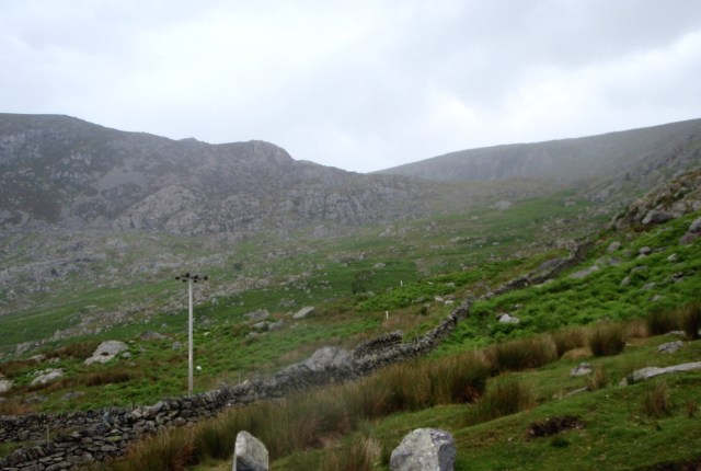 Start of the walk up to Cwm Lloer