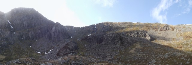 Looking up towards Pen yr Ole Wen (left)
