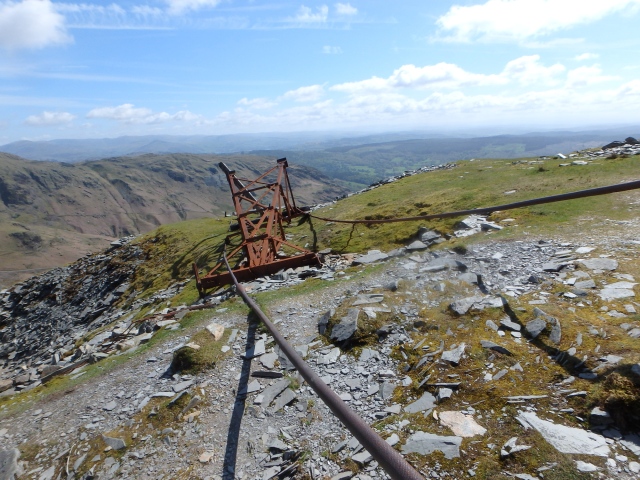 Abandoned cableway