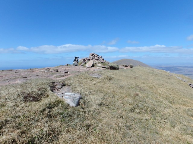 …. with ‘Mist’ at the summit ….