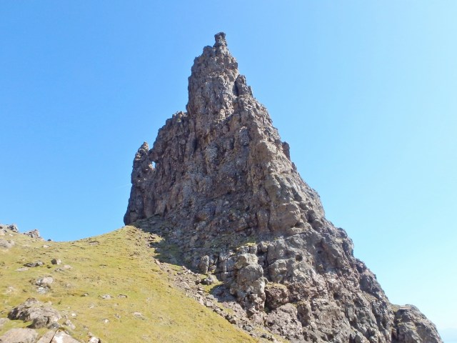 Note the rock window at the left